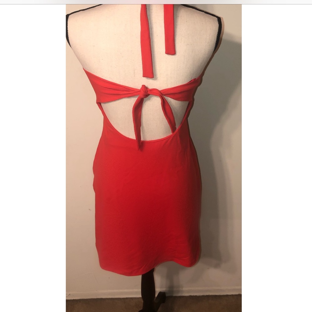 Dress - Picture 2 of 4